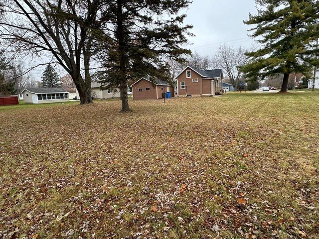 133 W Spaulding STREET, Watertown, WI 53098