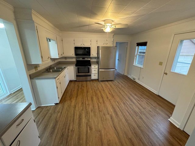 133 W Spaulding STREET, Watertown, WI 53098