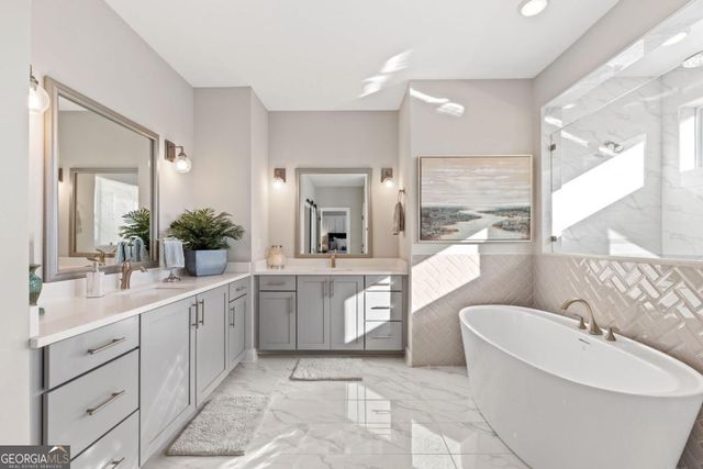 16180 Grand Litchfield Drive, Roswell, GA 30075