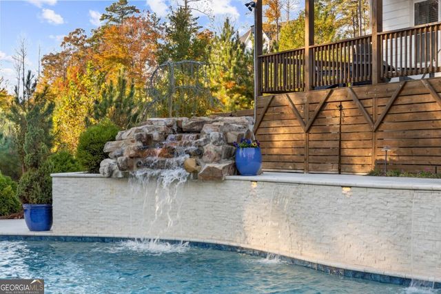 16180 Grand Litchfield Drive, Roswell, GA 30075