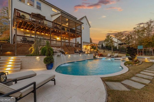 16180 Grand Litchfield Drive, Roswell, GA 30075