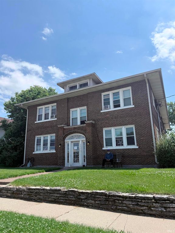 321 W 4th Street, Mishawaka, IN 46544