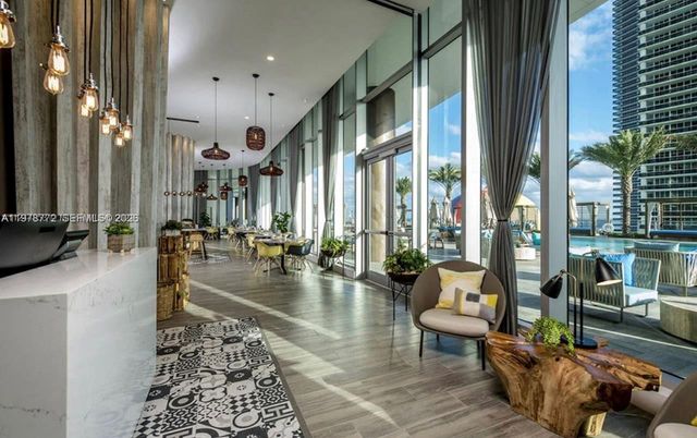 4111 S Ocean Dr 302, Hollywood, FL 33019