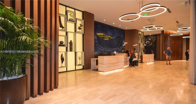 4111 S Ocean Dr 302, Hollywood, FL 33019