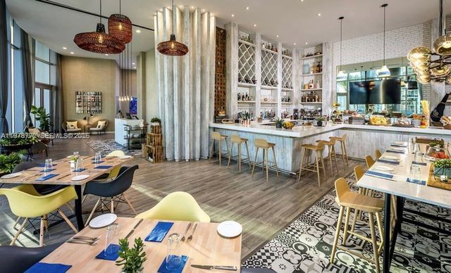 4111 S Ocean Dr 302, Hollywood, FL 33019