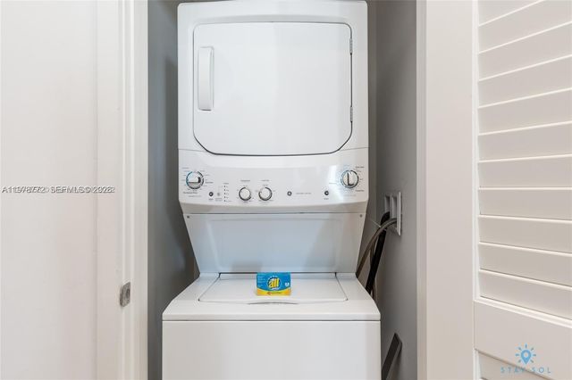 4111 S Ocean Dr 302, Hollywood, FL 33019