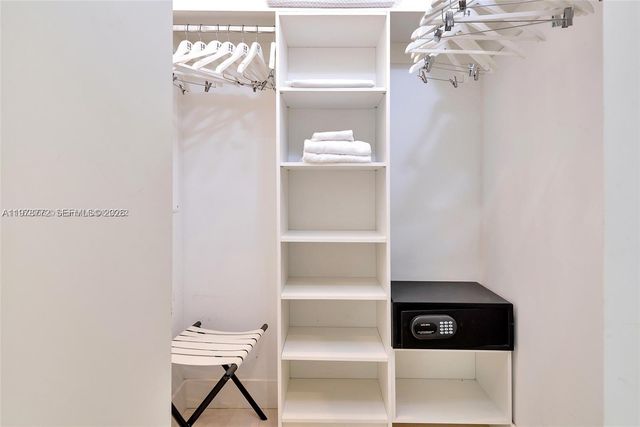 4111 S Ocean Dr 302, Hollywood, FL 33019