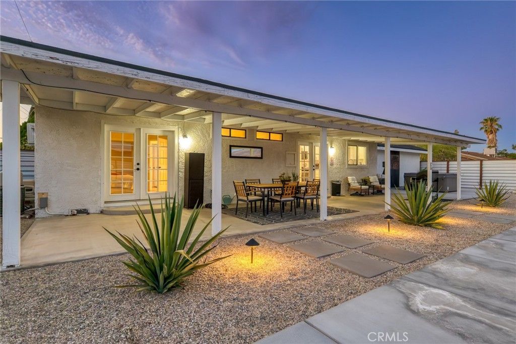 Image 15 of property listing at 74107 Pinon, 29 Palms, CA 92277