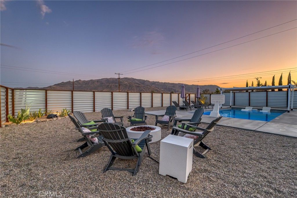 Image 3 of property listing at 74107 Pinon, 29 Palms, CA 92277