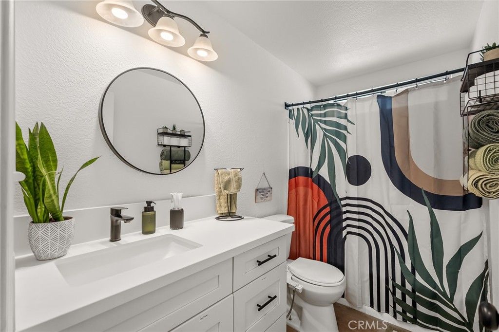 Image 34 of property listing at 74107 Pinon, 29 Palms, CA 92277