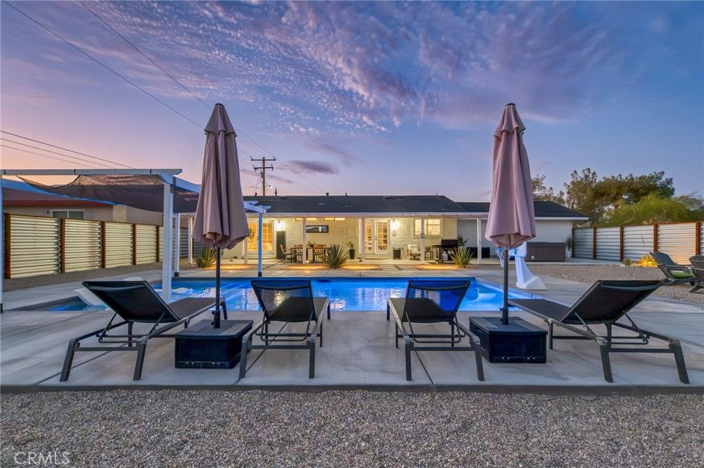 Image 6 of property listing at 74107 Pinon, 29 Palms, CA 92277