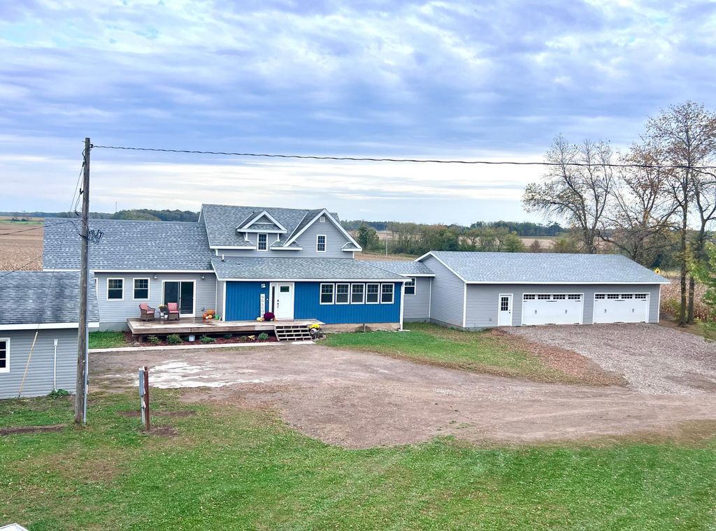 16301 5th Street NE, Foley, MN 56329