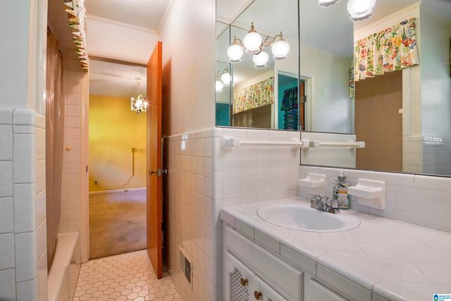 4443 10TH AVENUE S, Birmingham, AL 35222