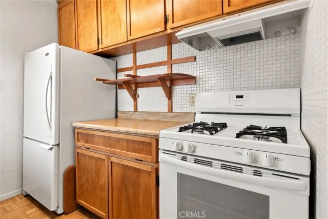 2067 Capri Avenue, Mentone, CA 92359
