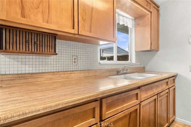 2067 Capri Avenue, Mentone, CA 92359