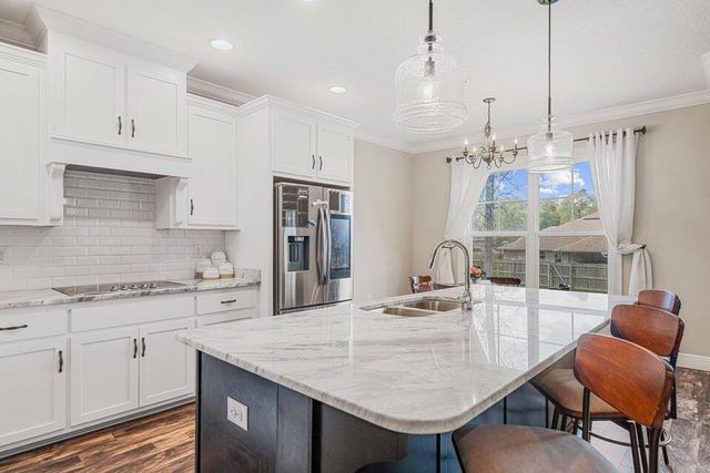 6030 W Dogwood Drive, Crestview, FL 32536