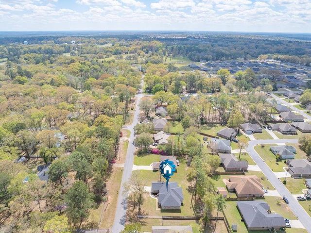 6030 W Dogwood Drive, Crestview, FL 32536