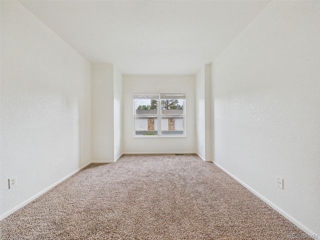 11624 W 62nd Place 102, Arvada, CO 80004