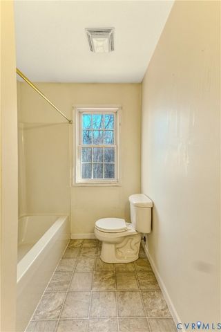 1392 Sports Lake Rd, Columbia, VA 23038