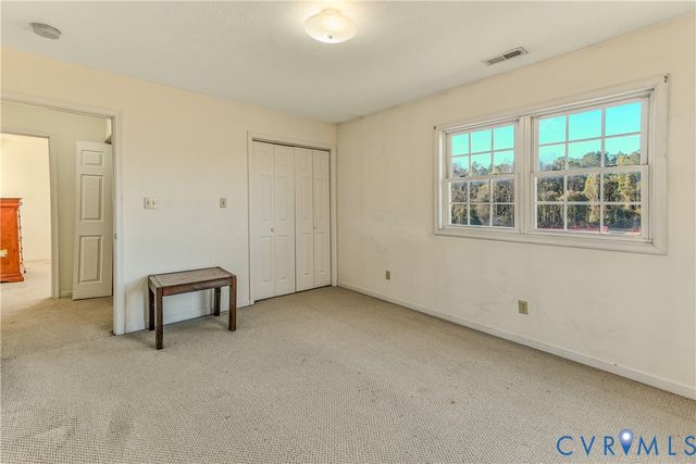 1392 Sports Lake Rd, Columbia, VA 23038