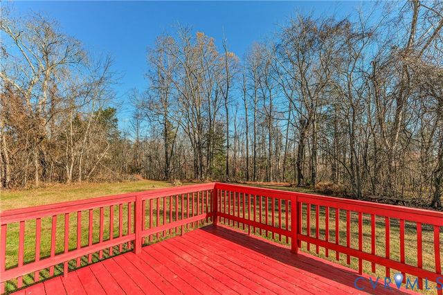 1392 Sports Lake Rd, Columbia, VA 23038