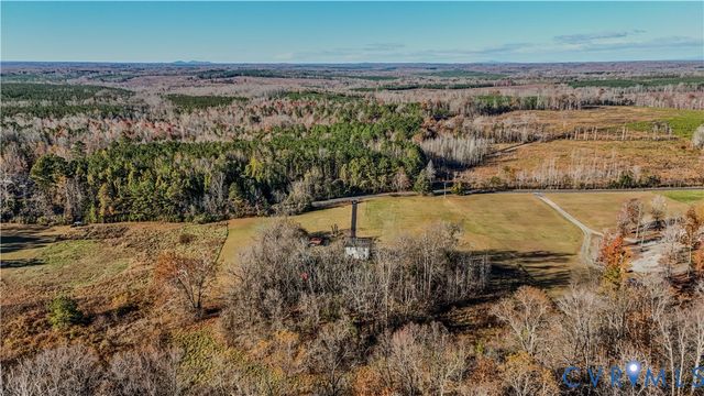 1392 Sports Lake Rd, Columbia, VA 23038