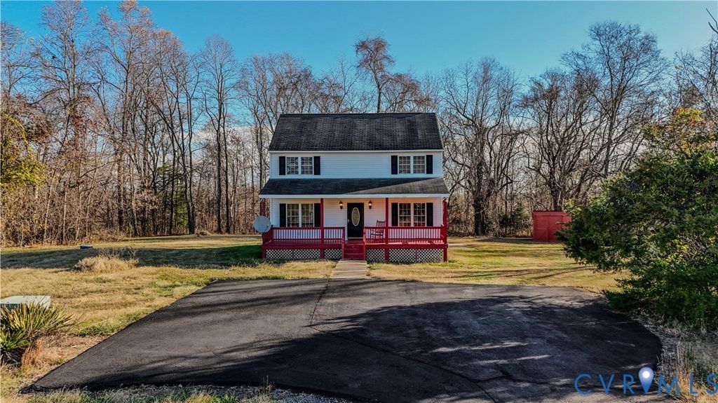 1392 Sports Lake Rd, Columbia, VA 23038