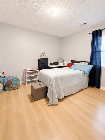 109 Crystal Brook, Griffin, GA 30223