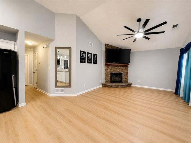 109 Crystal Brook, Griffin, GA 30223