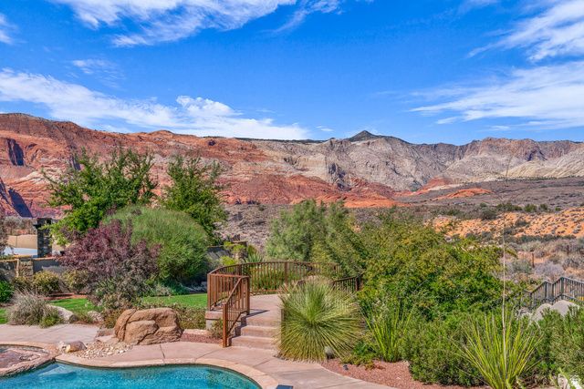 2196 W LONG SKY DR, St. George, UT 84770