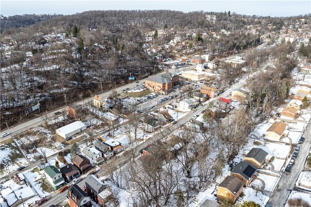 8325 Bricelyn St, Homewood Brushton, PA 15221