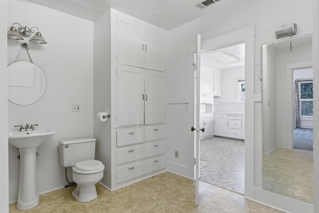4741 N Gratton Rd, Denair, CA 95316