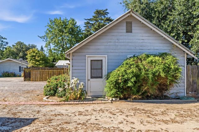 4741 N Gratton Rd, Denair, CA 95316