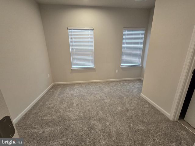 4928 DUNHAVEN DR, Fredericksburg, VA 22408