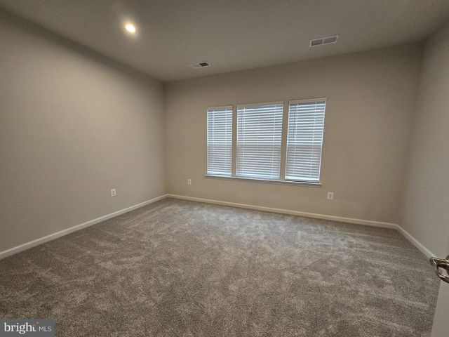 4928 DUNHAVEN DR, Fredericksburg, VA 22408