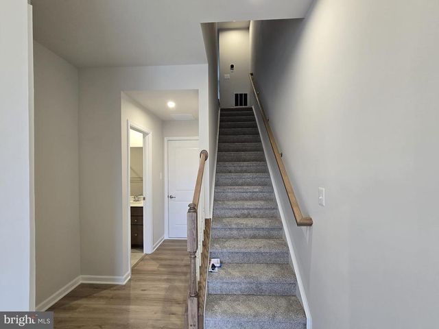 4928 DUNHAVEN DR, Fredericksburg, VA 22408
