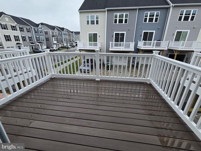 4928 DUNHAVEN DR, Fredericksburg, VA 22408
