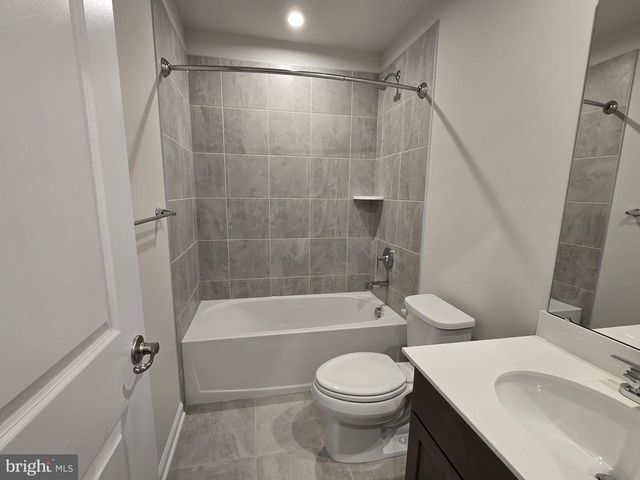 4928 DUNHAVEN DR, Fredericksburg, VA 22408