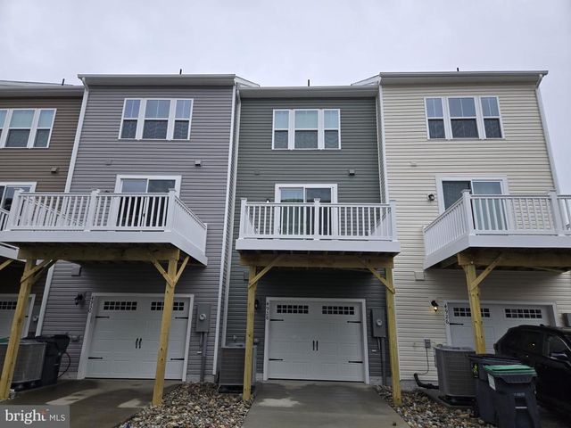 4928 DUNHAVEN DR, Fredericksburg, VA 22408