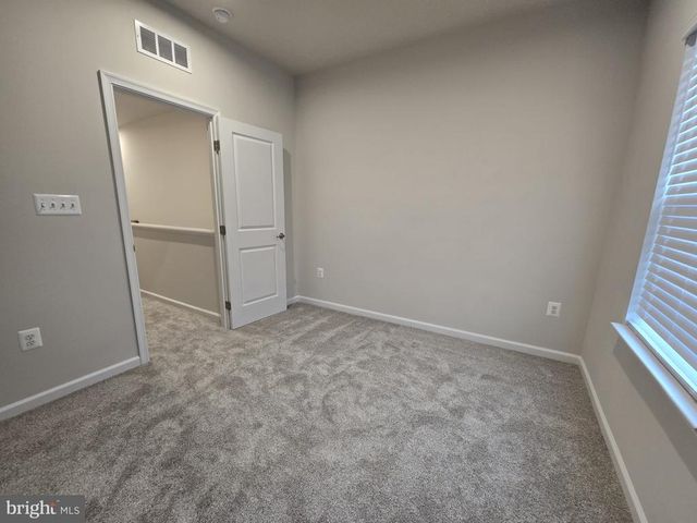 4928 DUNHAVEN DR, Fredericksburg, VA 22408