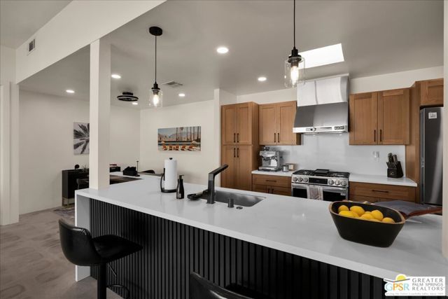 410 N Hermosa Drive, Palm Springs, CA 92262