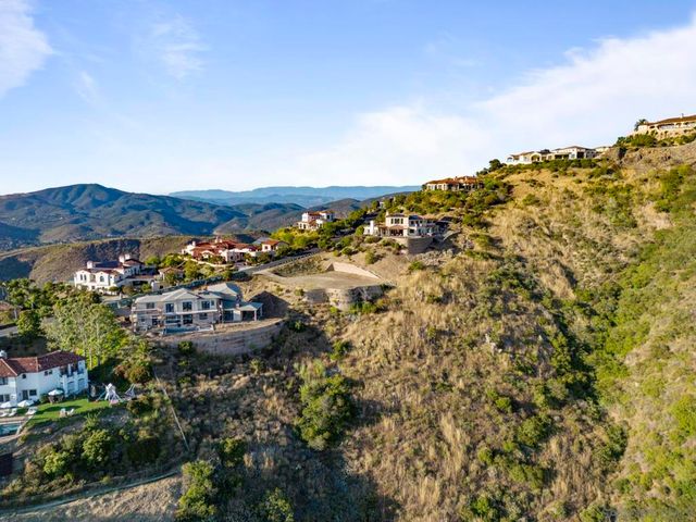 Camino De Arriba, Rancho Santa Fe, CA 92067