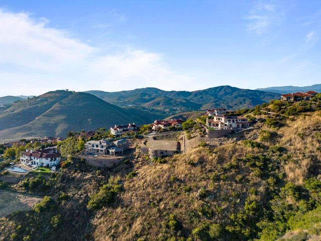 Camino De Arriba, Rancho Santa Fe, CA 92067