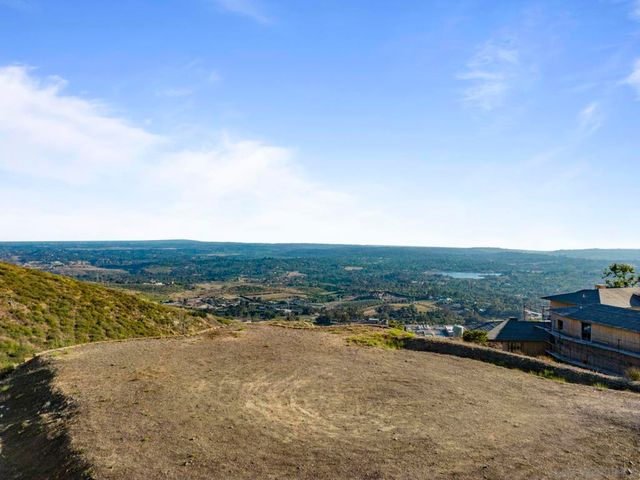 Camino De Arriba, Rancho Santa Fe, CA 92067
