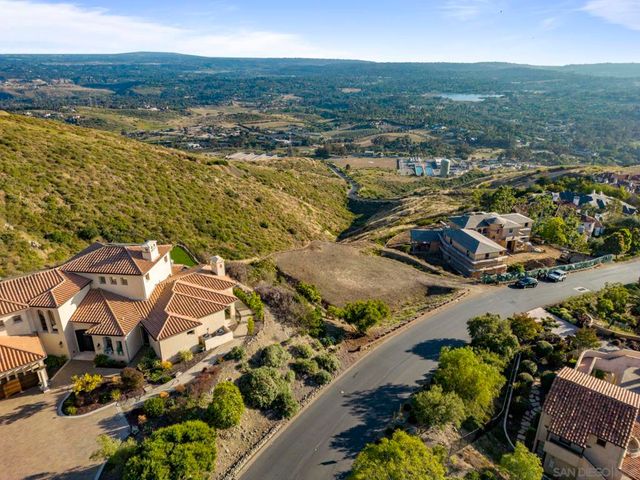 Camino De Arriba, Rancho Santa Fe, CA 92067