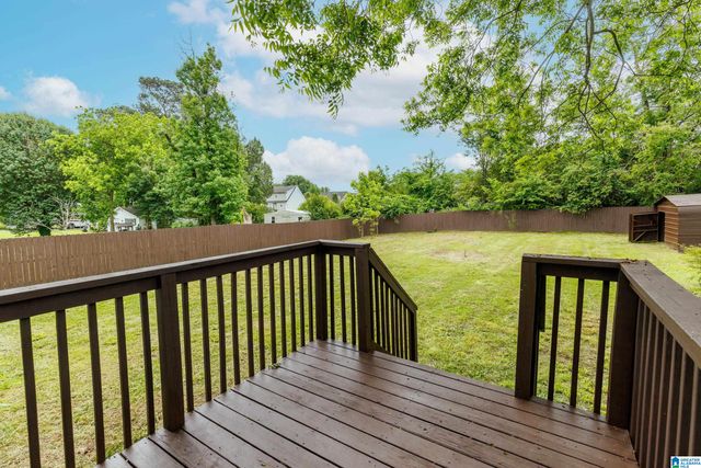 524 LYNN CIRCLE, Mount Olive, AL 35117