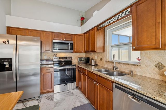 8626 BOYSENBERRY DRIVE, Tampa, FL 33635