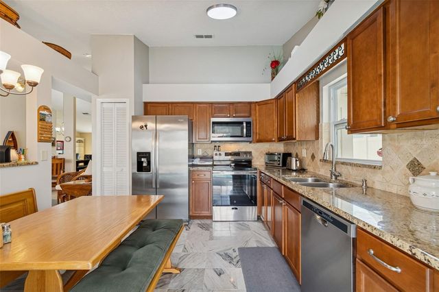 8626 BOYSENBERRY DRIVE, Tampa, FL 33635