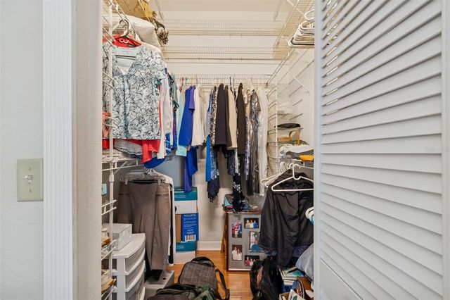 8626 BOYSENBERRY DRIVE, Tampa, FL 33635