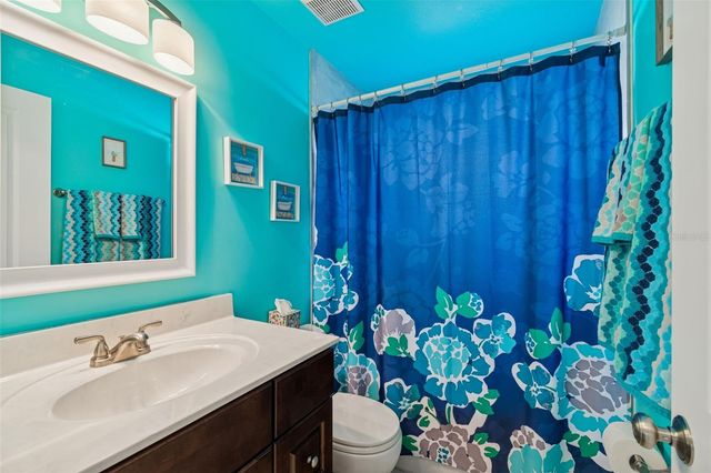 8626 BOYSENBERRY DRIVE, Tampa, FL 33635